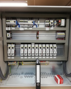 Control panel REARING - 2R/4T UV-S680